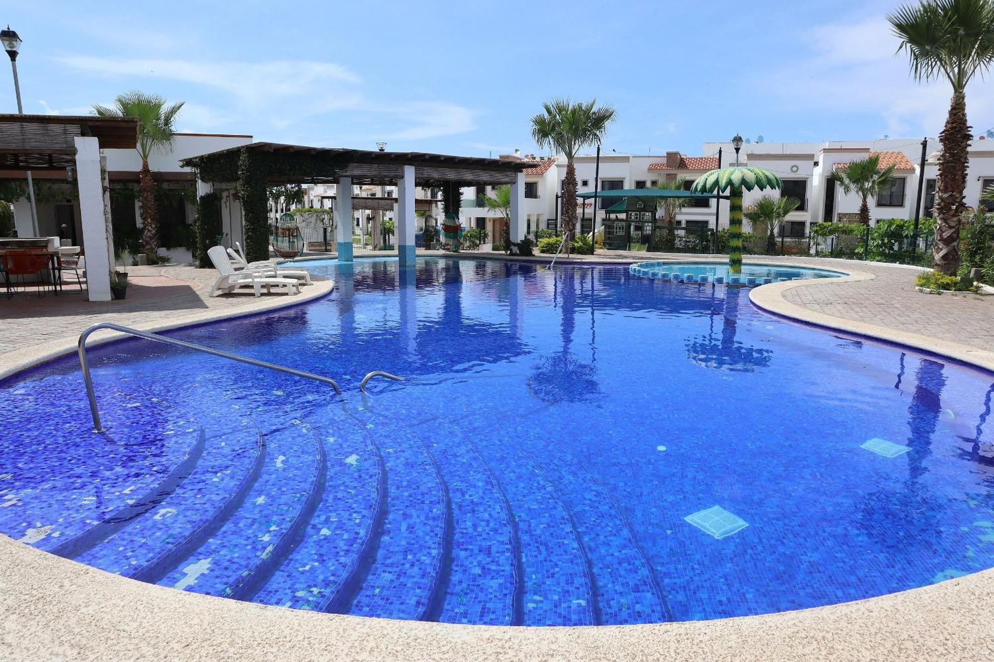 Casa En Con Alberca A 3 Min. De La Playa #1871 Holiday home